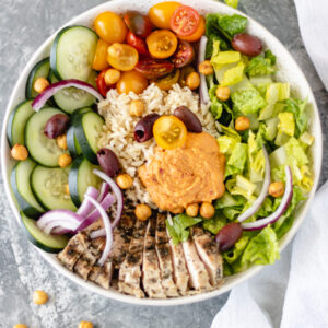 Chicken with Hummus and Olives