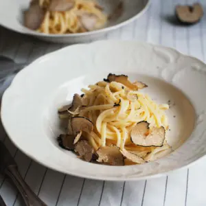 Pasta Fettuccine with Truffles